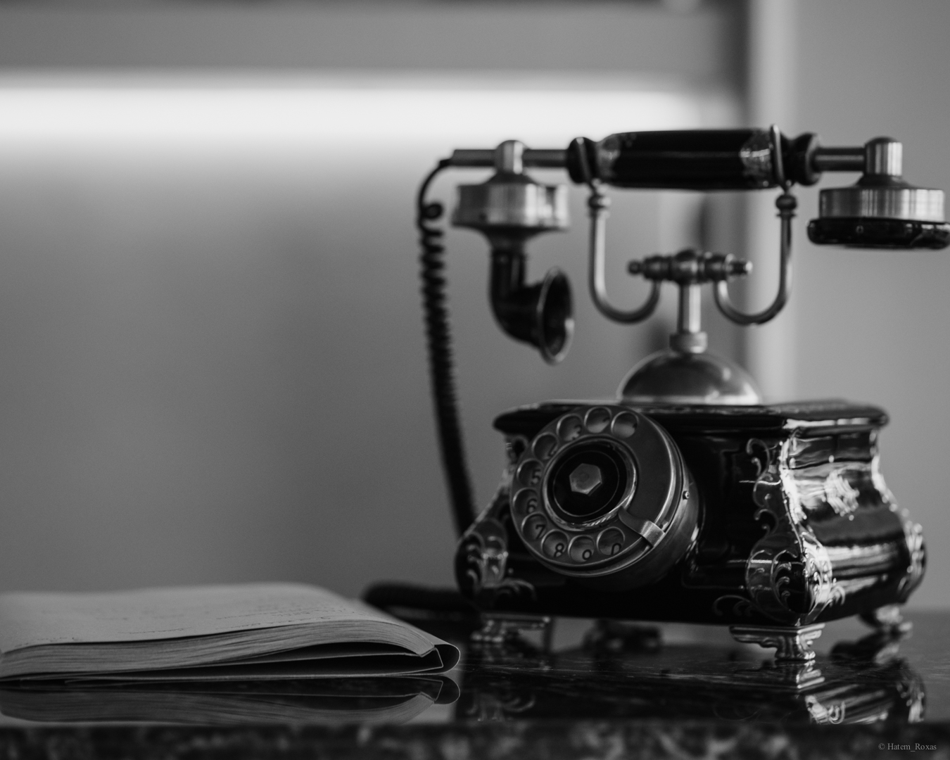 Renaissance-inspired barbershop atmosphere