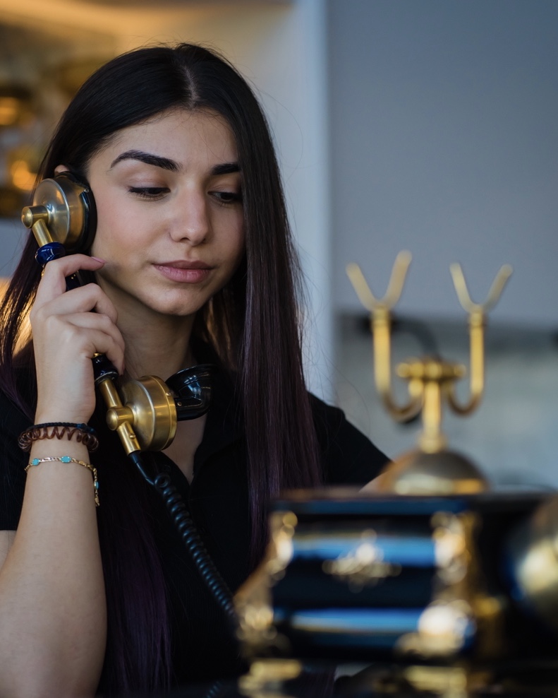 Precision haircut at 1511 Stanza Galatsi